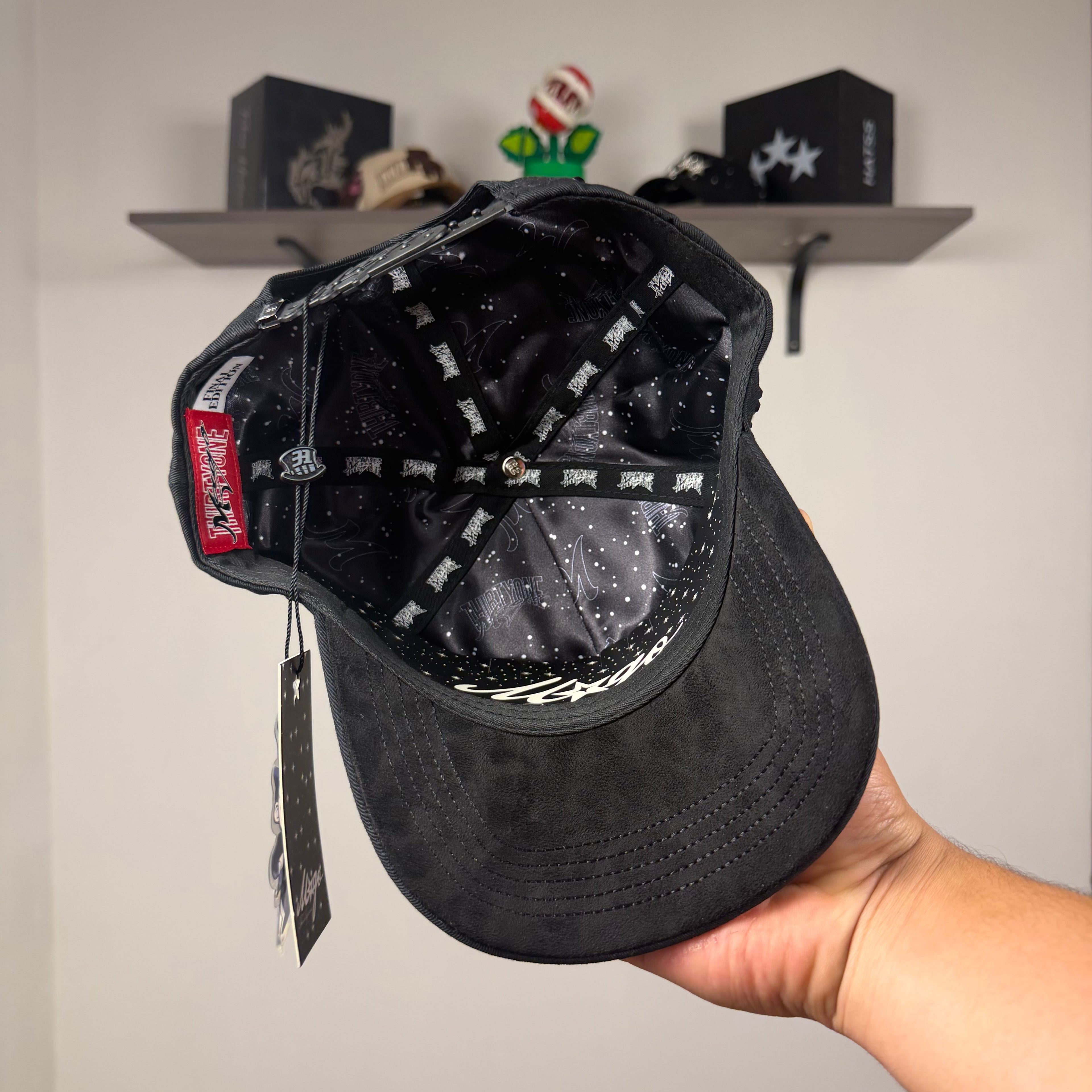 31 HATS “MAGO BLACK”