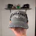 DREAMER HATS “MAKING HISTORY” -FULL SET (CAJA, CUBREPOLVOS, LLAVERO)